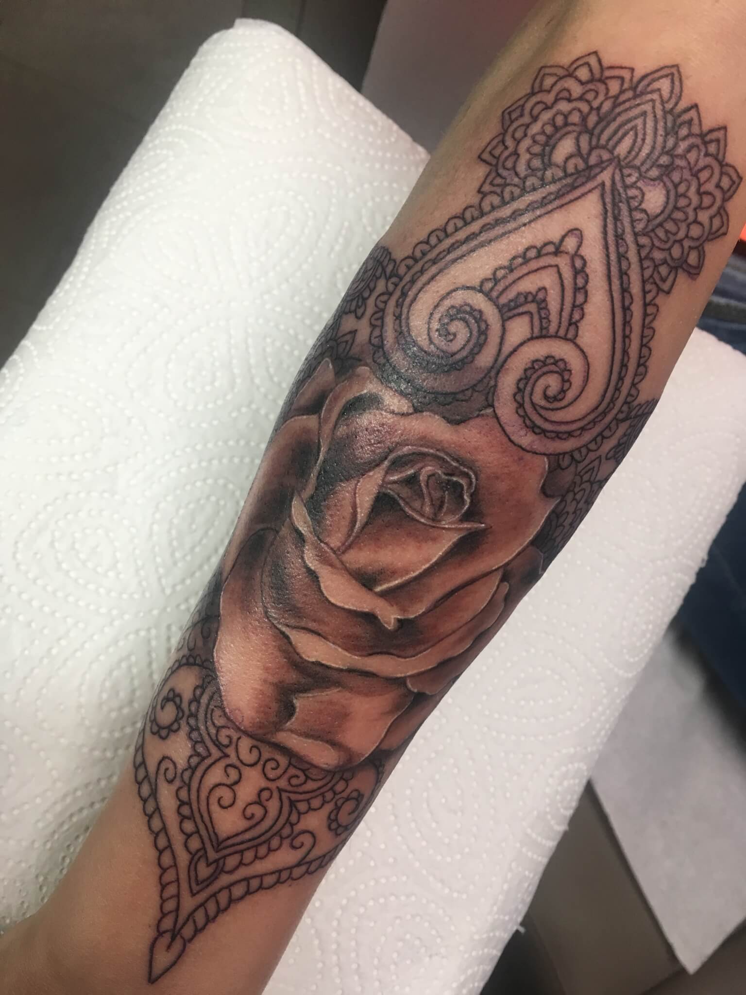Blümchen von Tynca Tattoo Potsdam Body Temple