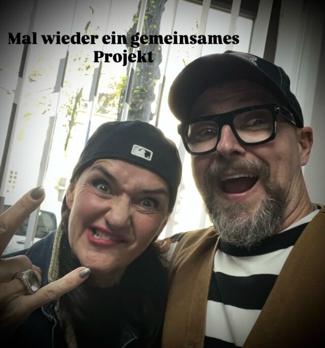 Wenn es schneller gehen soll , Ihr vielleicht nicht so viele Urlaubstage habt UND gut durchhalten könnt - dann bucht doch bei uns ne Doppelsitzung! Diese braucht mehr Vorlauf - also plant nicht zu kurzfristig Ihr Tintenfans! Wie das Projekt weitergeht , erfahrt ihr bald …
				 #dubbleworks #backpiece #tattoo #artfusion #bodytemplepotsdam