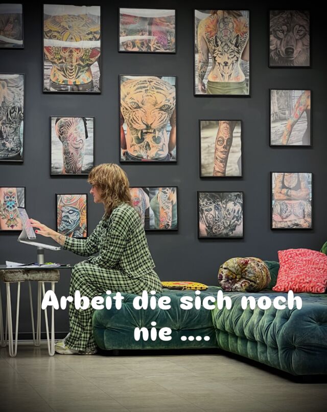 Tätowieren ist keine Arbeit - es ist Passion ! Jetzt sind fast 30 Jahre vorbei und es ist noch nie langweilig gewesen ! Das Body Temple Team ist wieder gewachsen und wir stechen inzwischen die 3. Generation bunt ! Kommt vorbei - wir nehmen uns Zeit für euch.